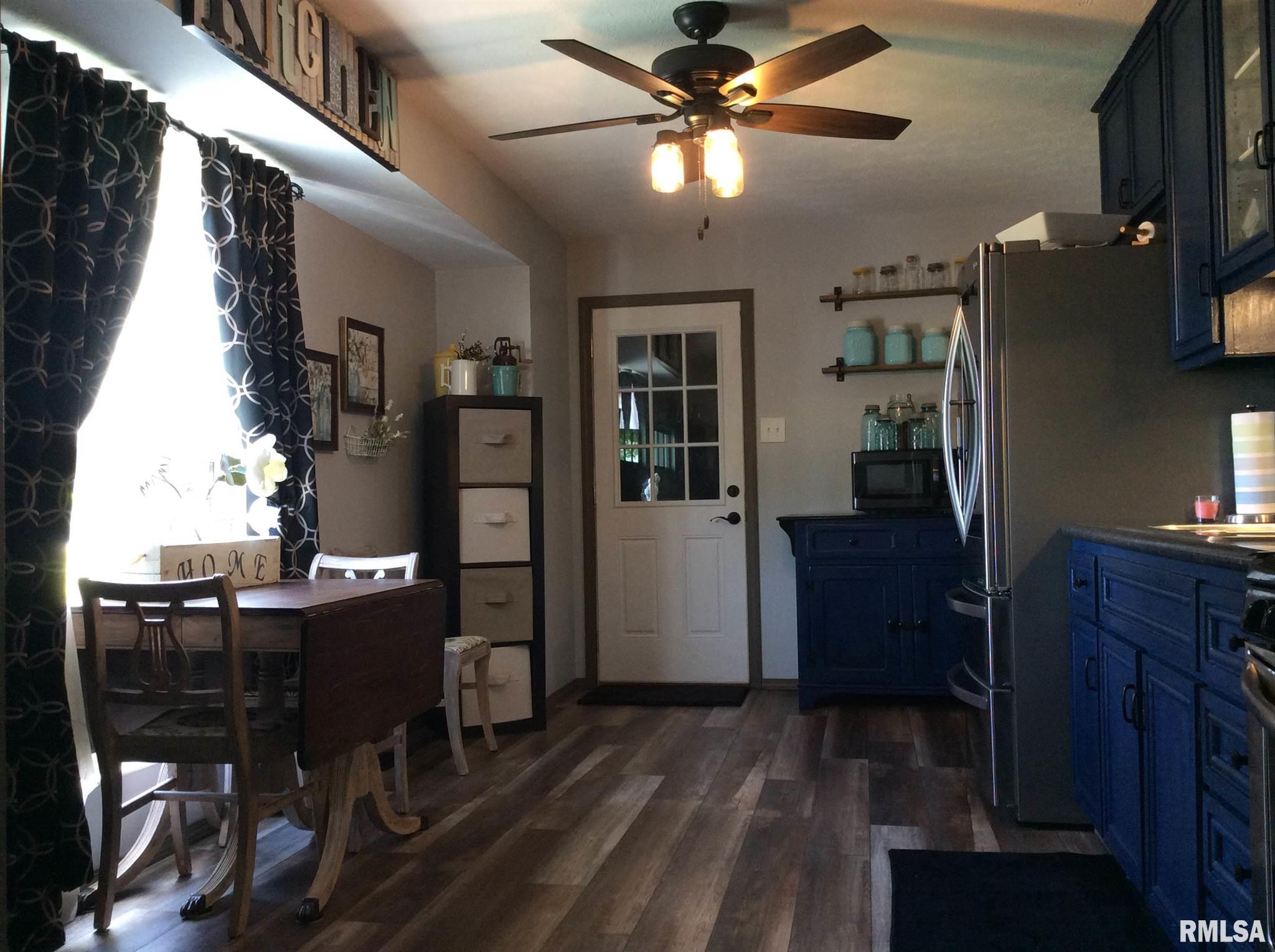 308 Dix-Irving Road Dix, IL 62830 - Photo 9 of 50 Gallery Image 9
