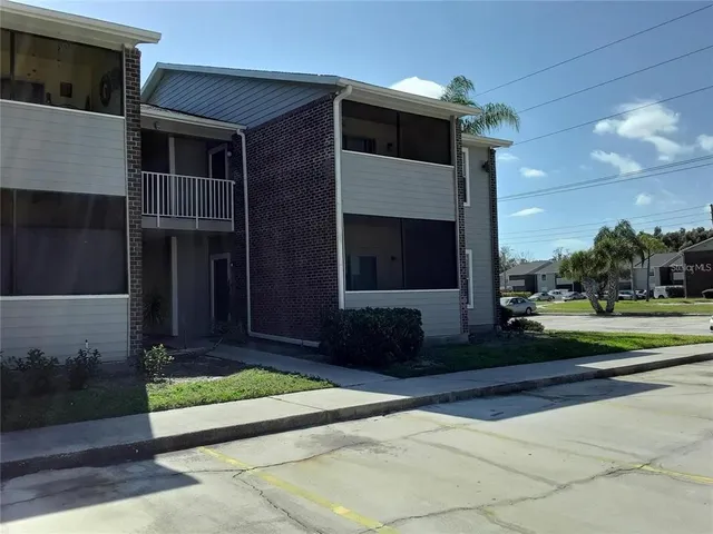 $1,429 | 1400 Gandy Boulevard North, Unit 1610, St. Petersburg, FL 33702