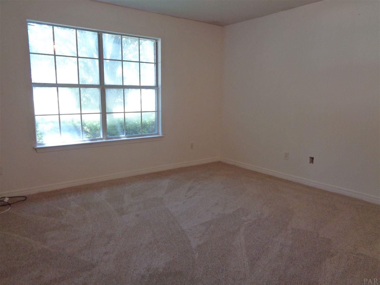 3014 East Kingsfield Road Pensacola, FL 32514 - Photo 11 of 36 Gallery Image 11