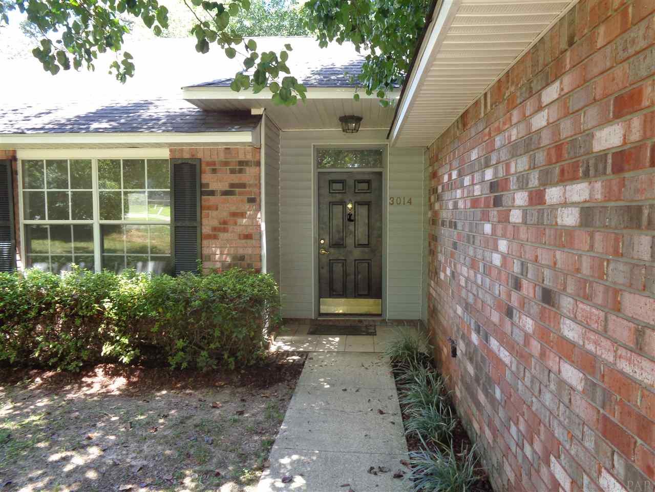 3014 East Kingsfield Road Pensacola, FL 32514 - Photo 3 of 36 Gallery Image 3
