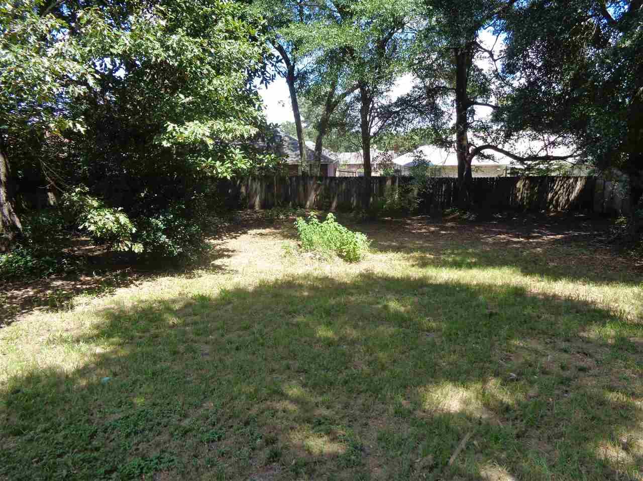 3014 East Kingsfield Road Pensacola, FL 32514 - Photo 35 of 36 Gallery Image 35