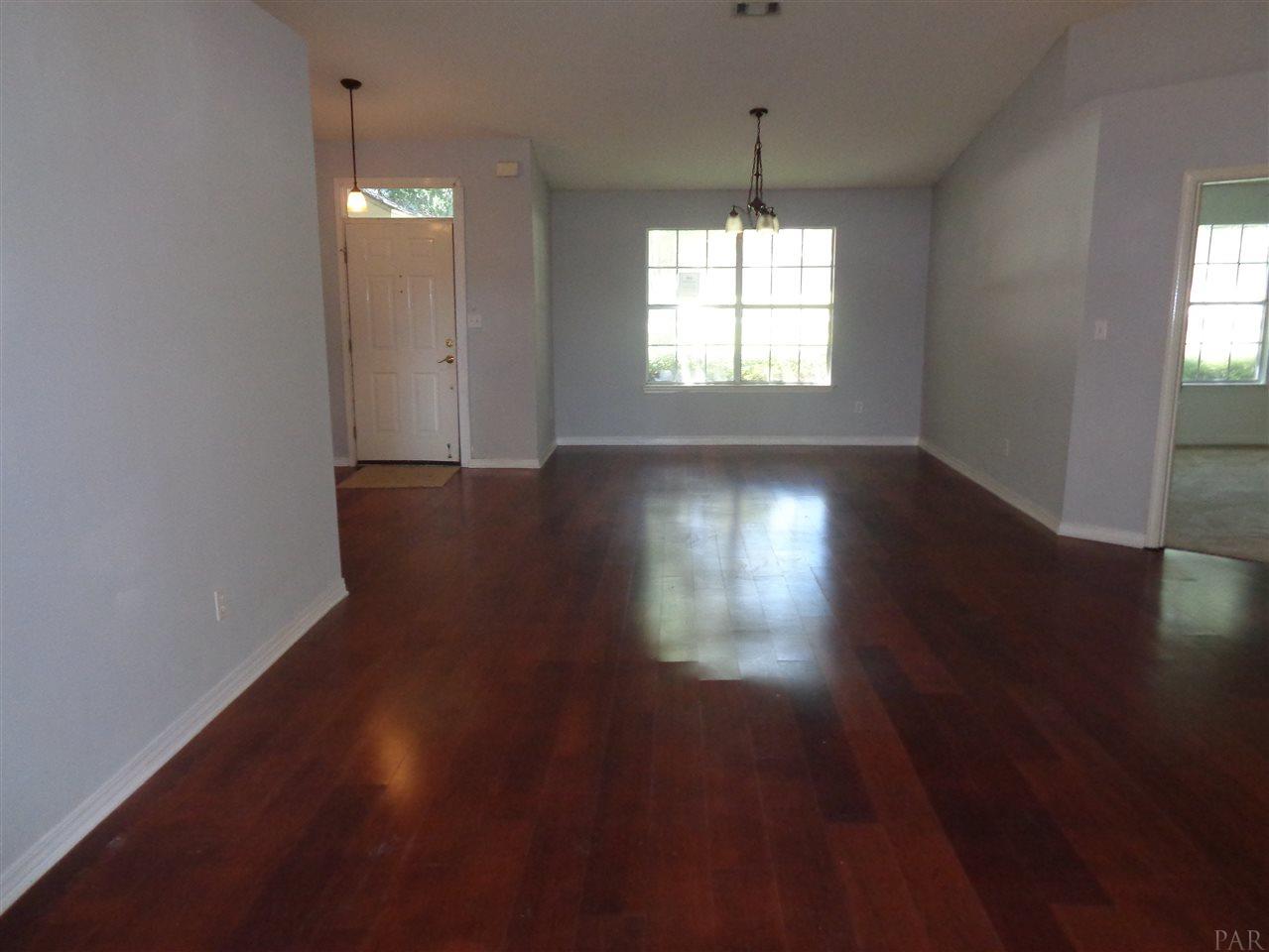 3014 East Kingsfield Road Pensacola, FL 32514 - Photo 7 of 36 Gallery Image 7