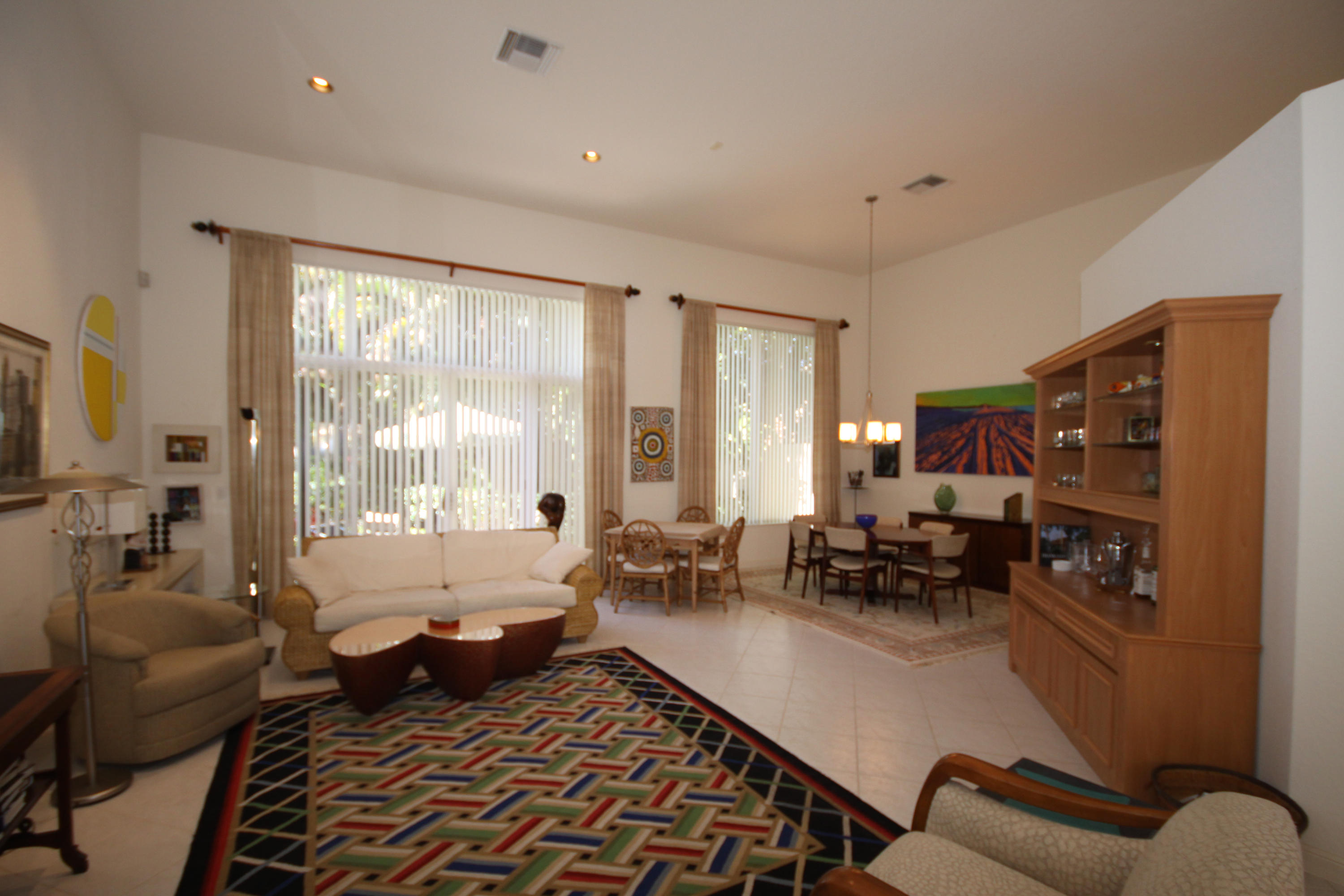 5159 Northwest 24th Way Boca Raton, FL 33496 - Photo 5 of 27 Living room
