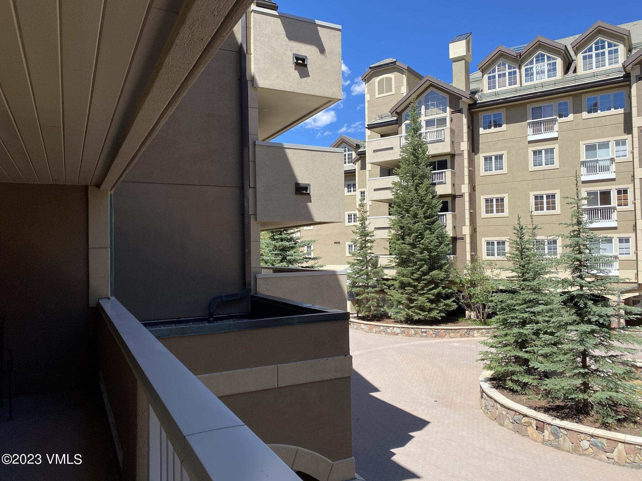 210 Offerson Road, Unit 108 WEEK 37 Beaver Creek, CO 81620 - Photo 3 of 27 IMG_3642