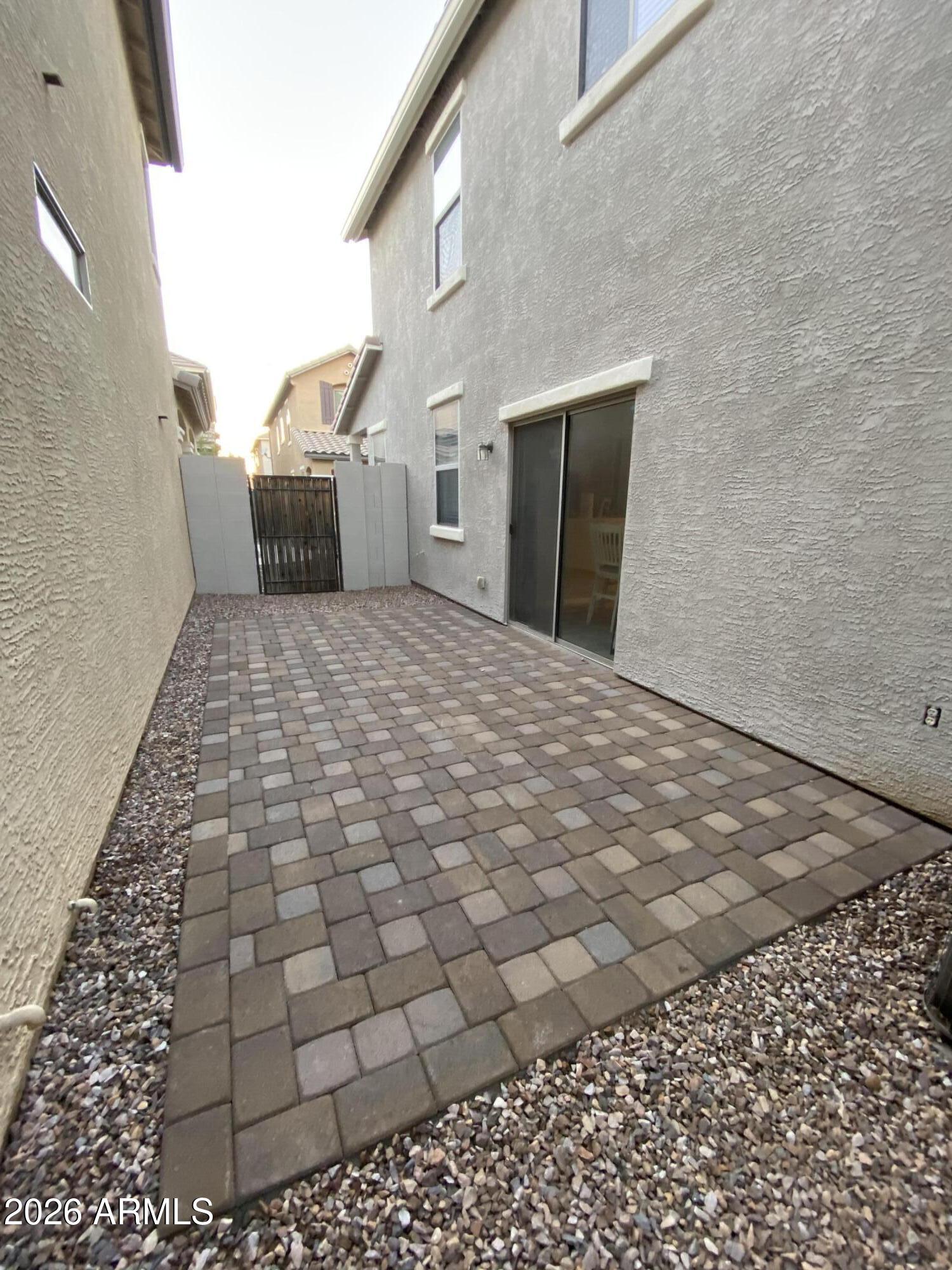 1677 East Elgin Street Gilbert, AZ 85295 - Photo 13 of 18 yard1