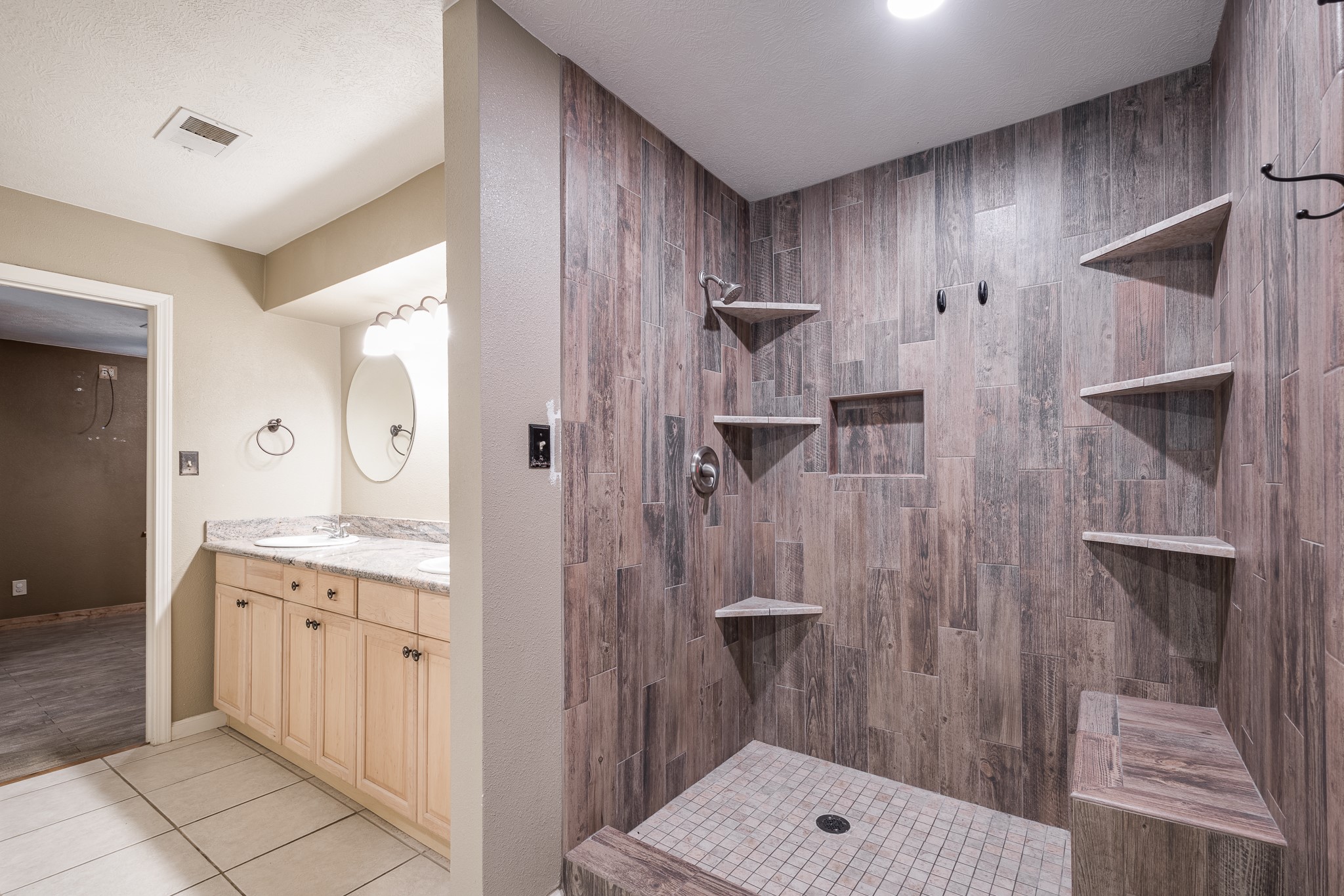 4821 Lawrence Road Baytown, TX 77523 - Photo 27 of 48