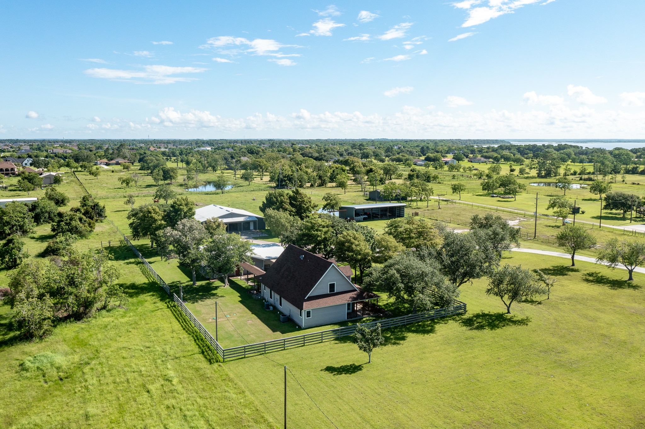 4821 Lawrence Road Baytown, TX 77523 - Photo 42 of 48