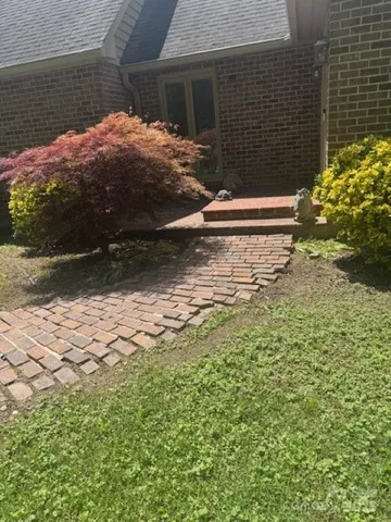 $729,900 | 240 Goshen Terrace, Wilkesboro, NC 28697