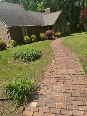 $729,900 | 240 Goshen Terrace, Wilkesboro, NC 28697