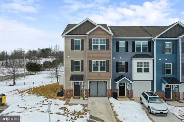 $300,000 | 13 Olga Drive, Martinsburg, WV 25403