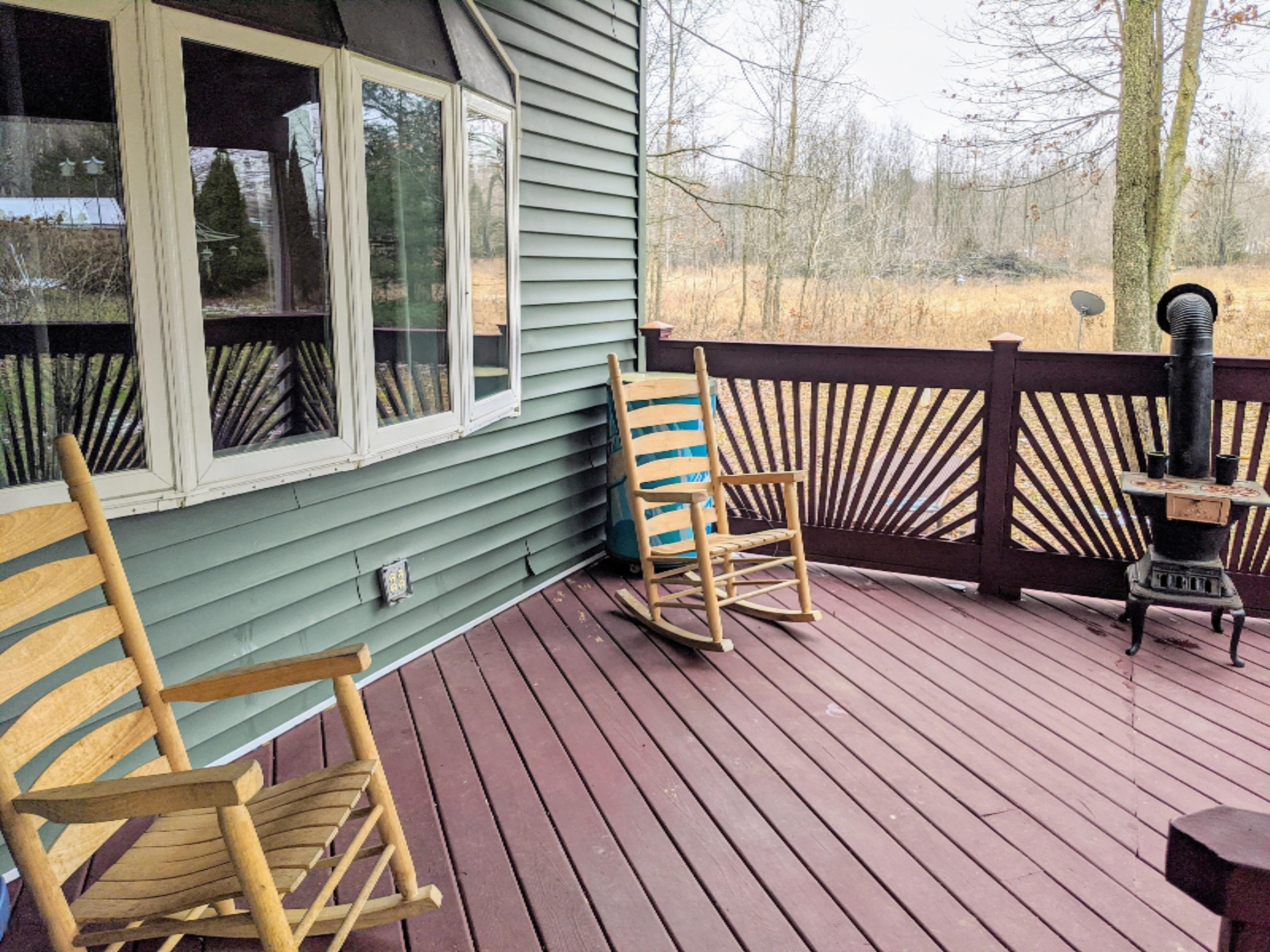 11415 Winfield Road Jonesville, MI 49250 - Photo 3 of 36 D99F64DD-5CA8-40CC-A08E-3874CEC59F96