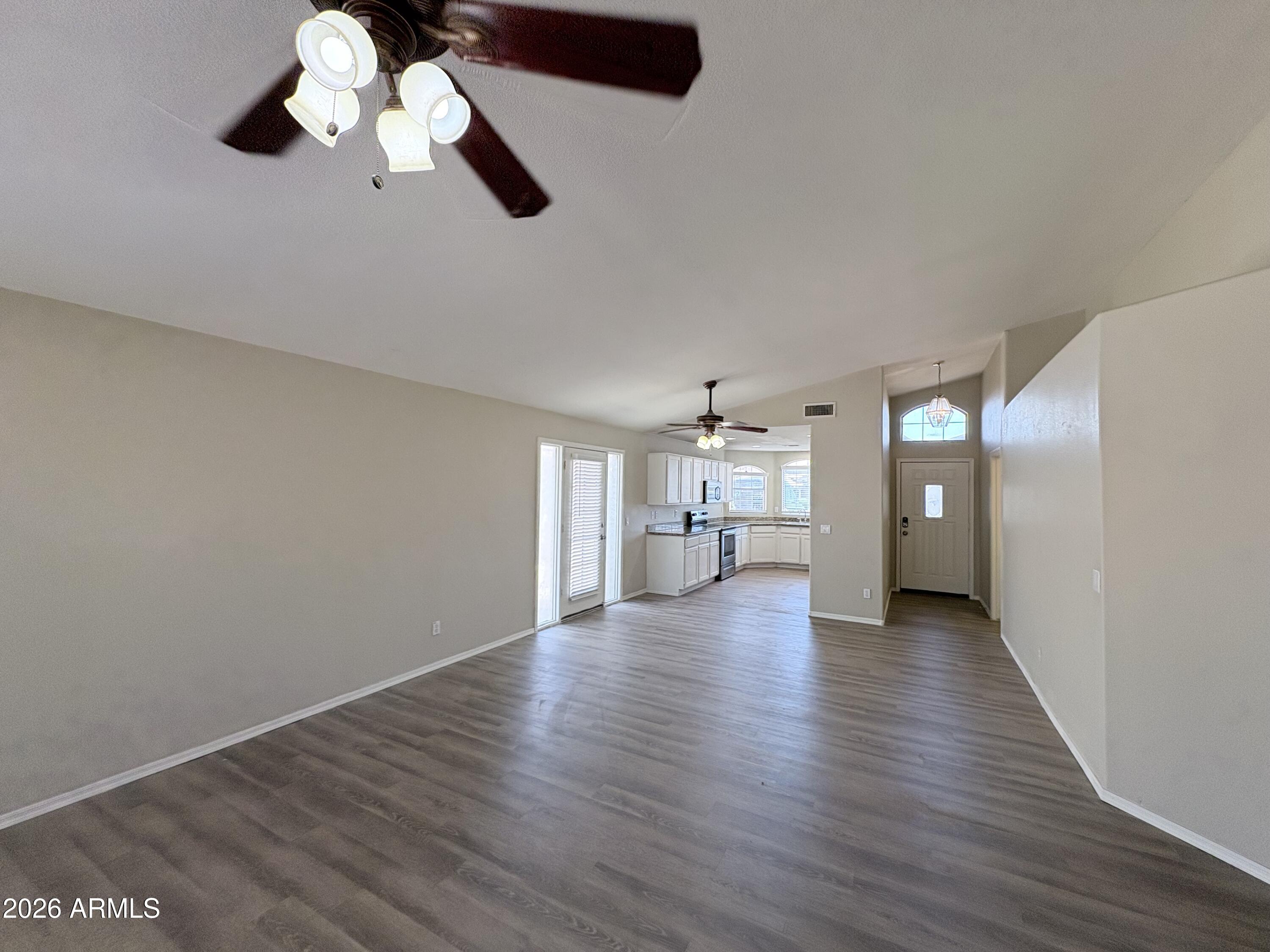 70 South Sandstone Street Gilbert, AZ 85296 - Photo 2 of 6