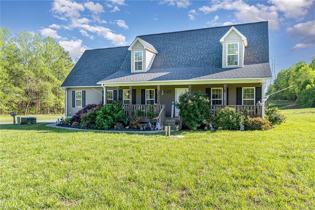 116 Potters Trail Thomasville, NC 27360 - Photo 3 of 27