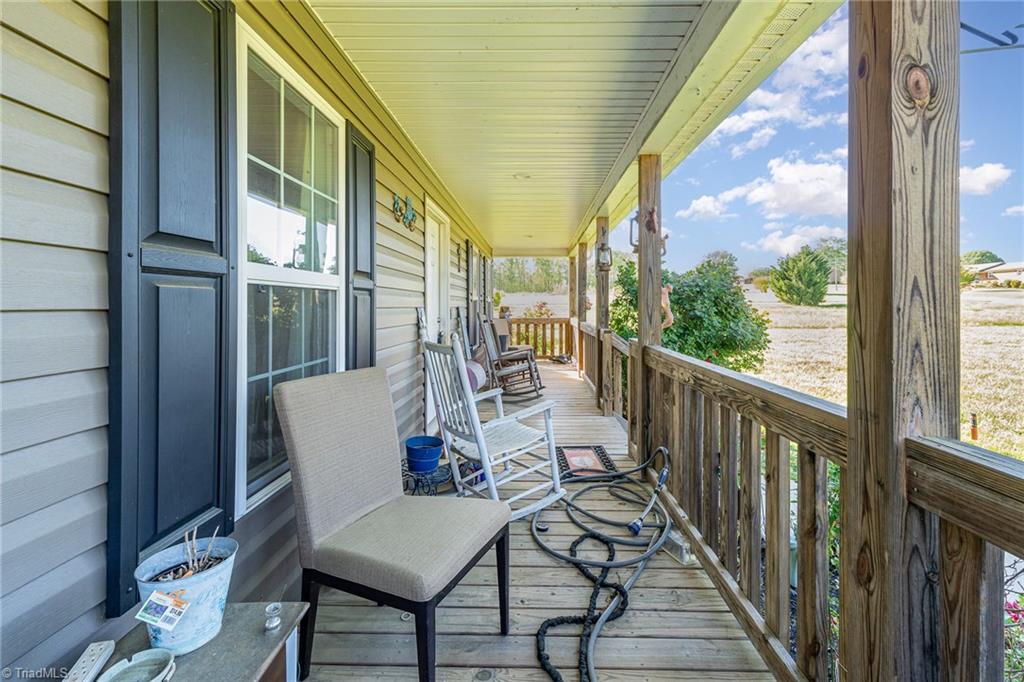 116 Potters Trail Thomasville, NC 27360 - Photo 5 of 27