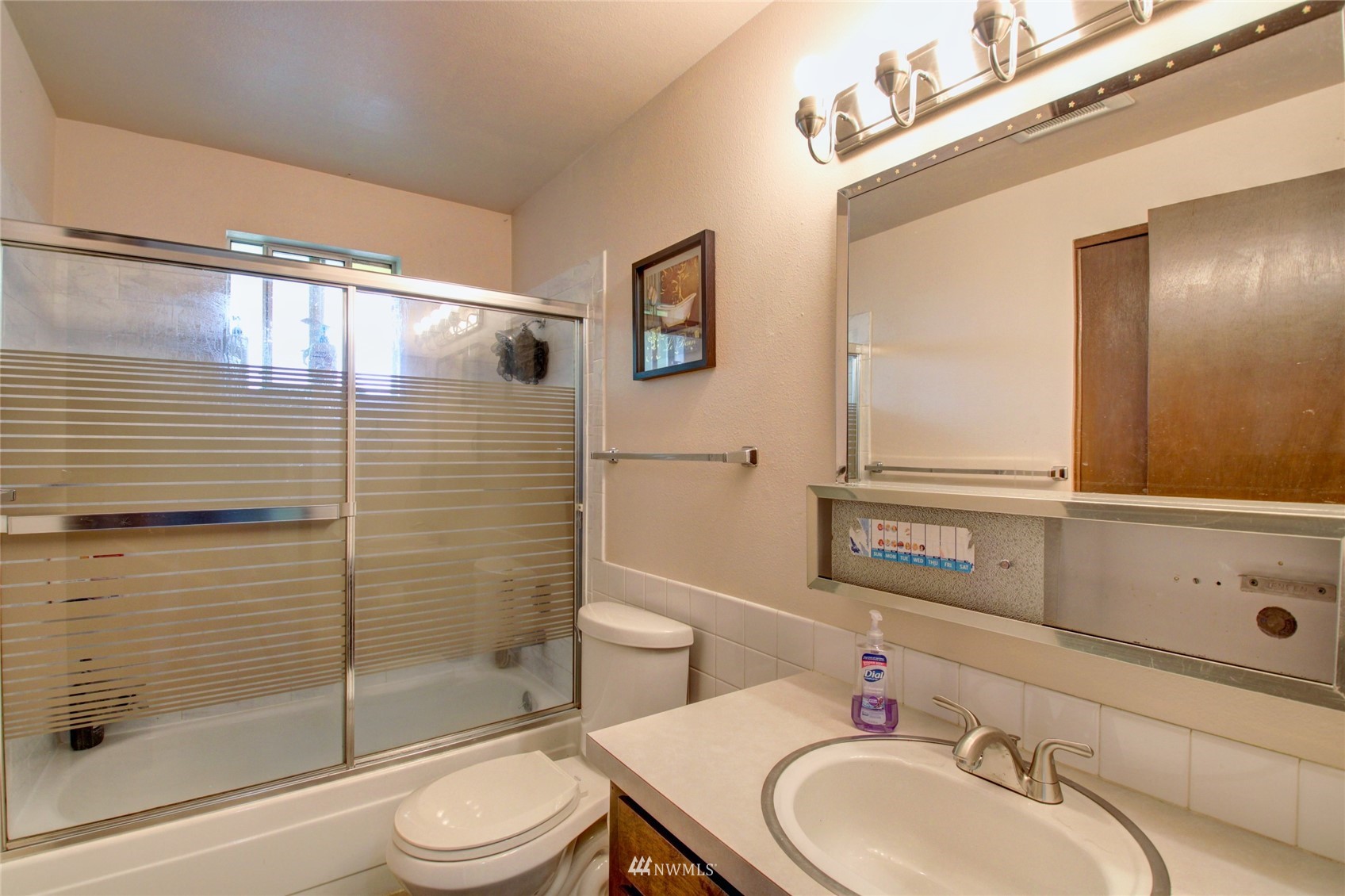 2301 Martin Road Mount Vernon, WA 98273 - Photo 17 of 35 Gallery Image 17