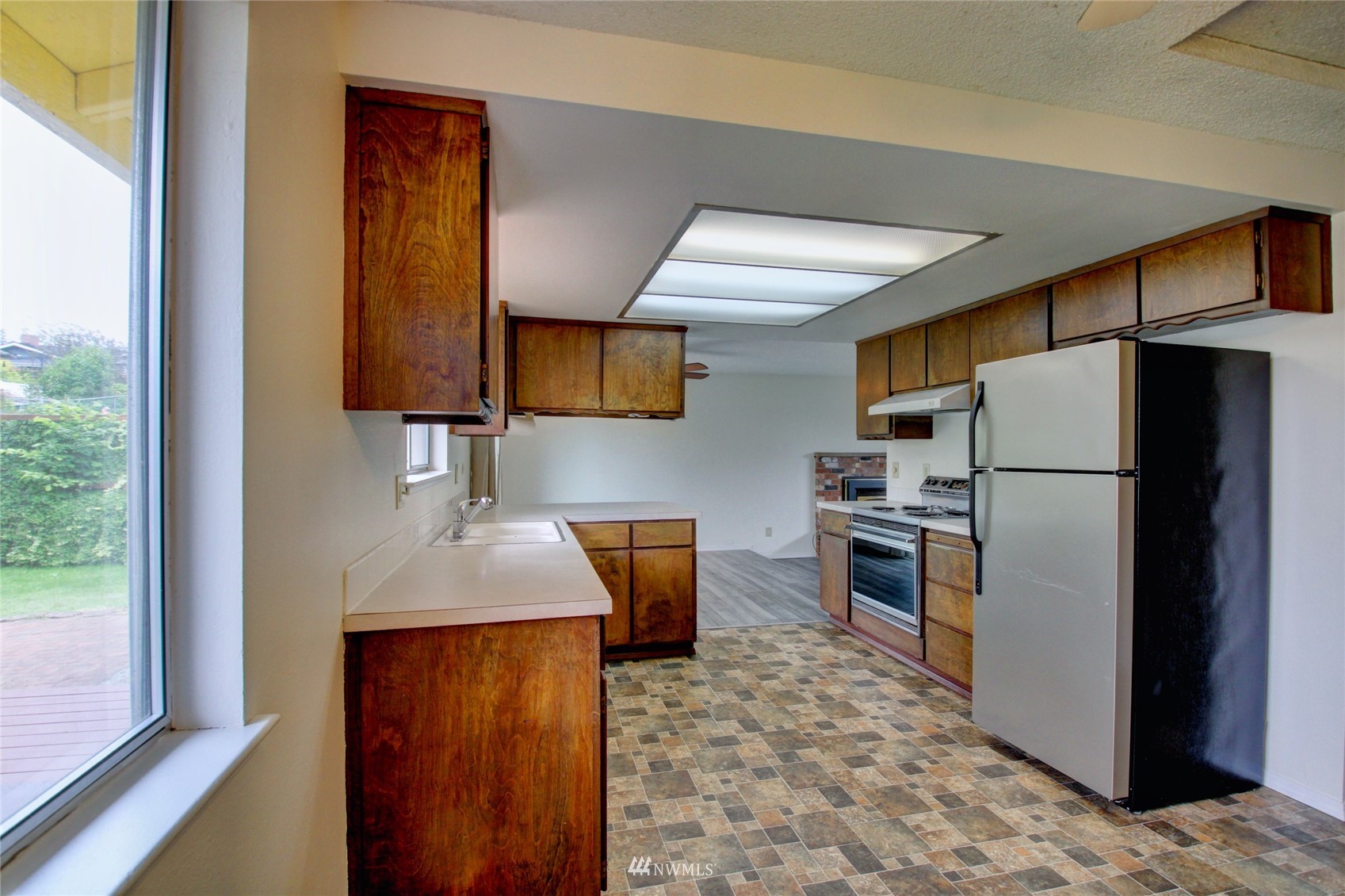 2301 Martin Road Mount Vernon, WA 98273 - Photo 8 of 35 Gallery Image 8