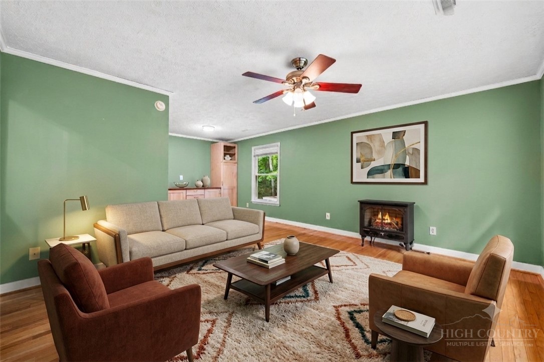945 7 Oaks Road Boone, NC 28607 - Photo 7 of 50