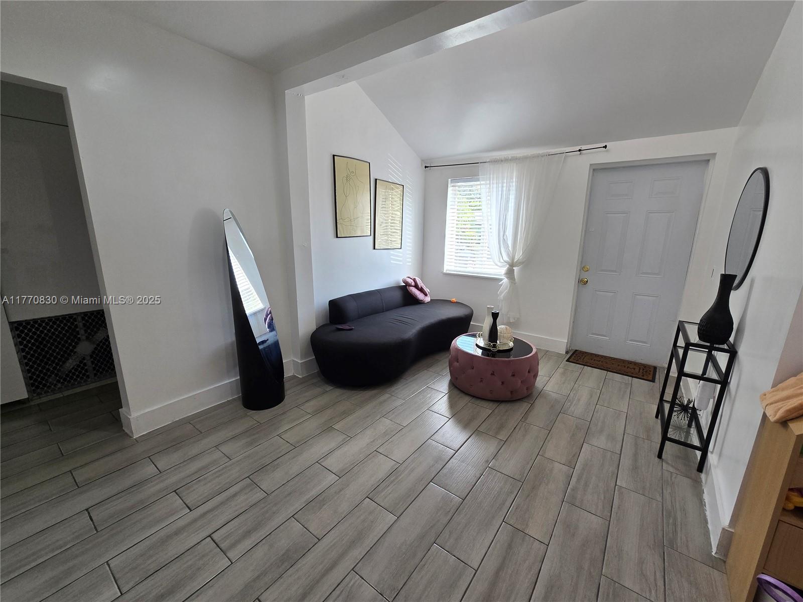 1011 Northwest 64th Street Miami, FL 33150 - Photo 14 of 48