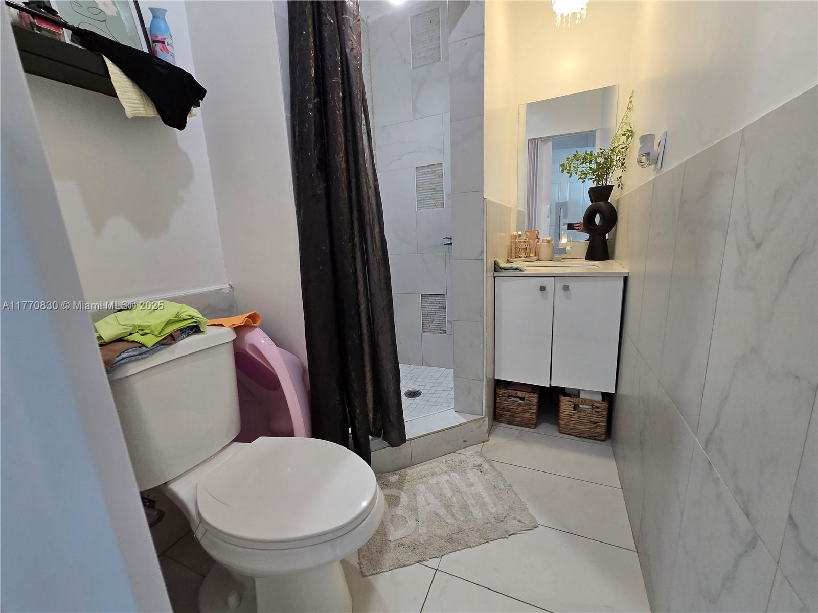 1011 Northwest 64th Street Miami, FL 33150 - Photo 25 of 48