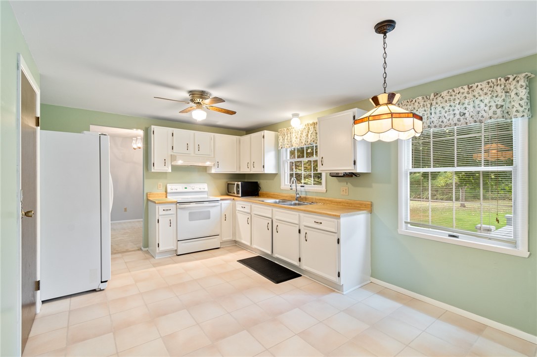 1540 Waterford Road Walworth, NY 14568 - Photo 2 of 27