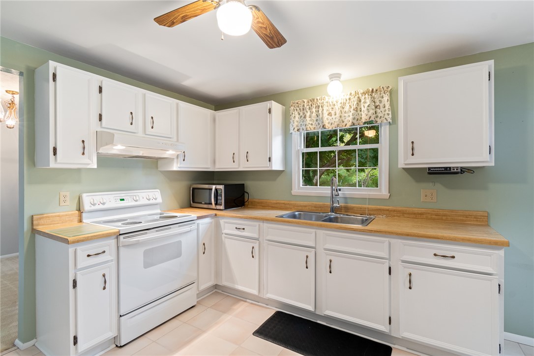 1540 Waterford Road Walworth, NY 14568 - Photo 3 of 27