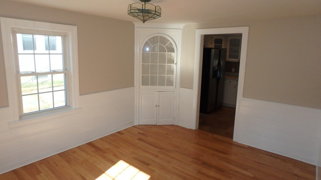 16 Valentine Road Framingham, MA 01702 - Photo 12 of 27 Gallery Image 12