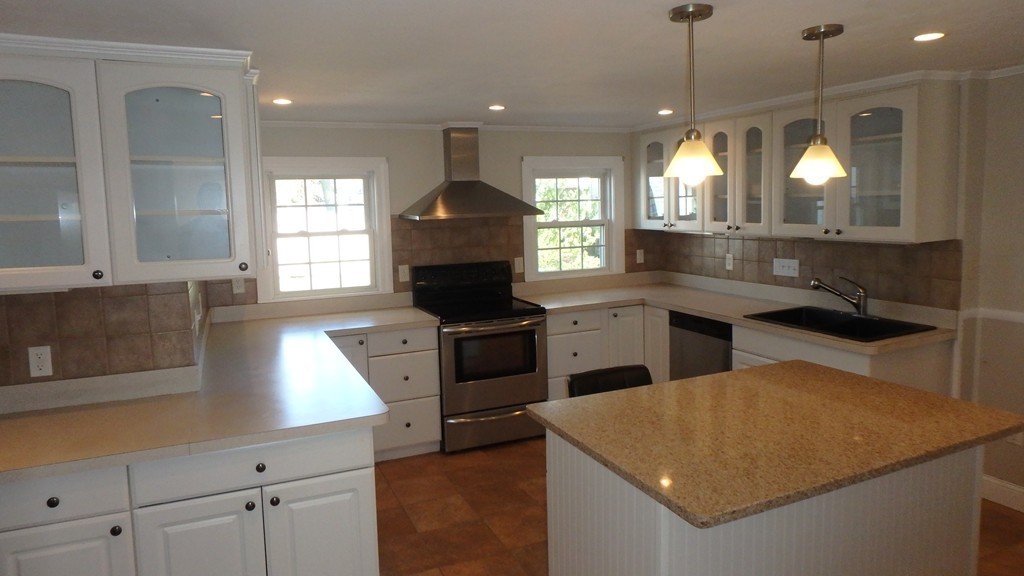 16 Valentine Road Framingham, MA 01702 - Photo 7 of 27 Gallery Image 7