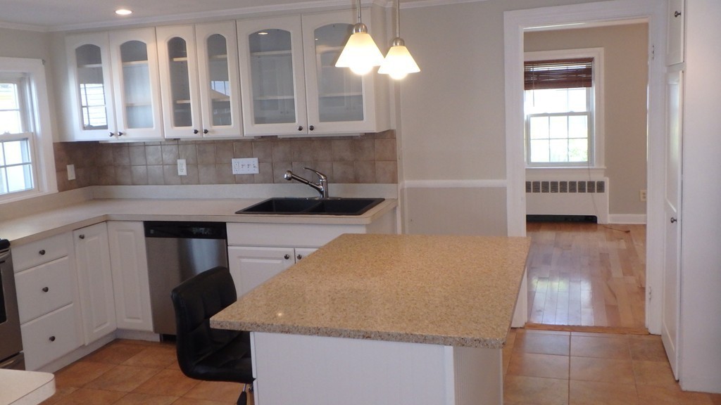 16 Valentine Road Framingham, MA 01702 - Photo 9 of 27 Gallery Image 9