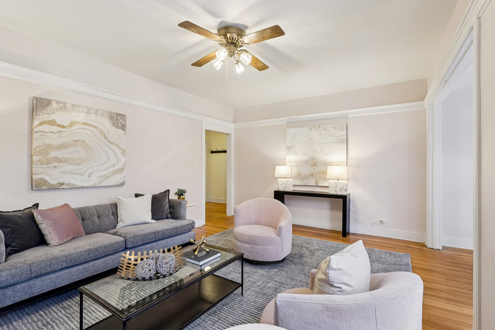 4747 North Malden Street, Unit 2 Chicago, IL 60640 - Photo 4 of 26