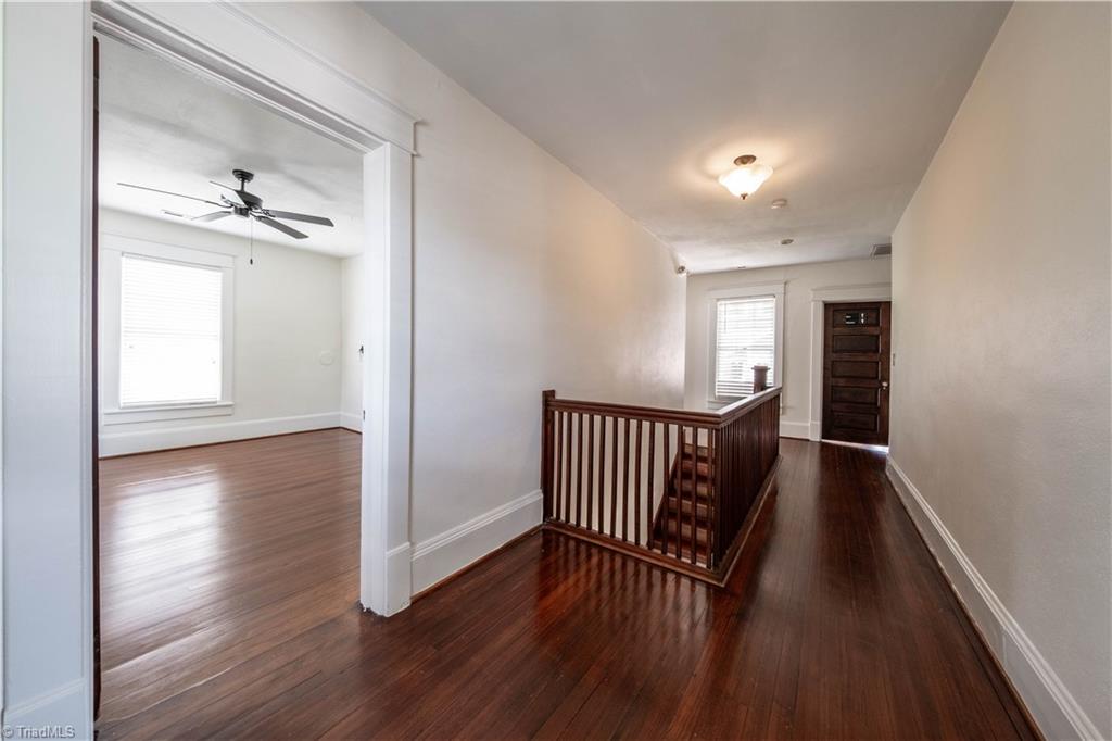 226 West Main Street Elkin, NC 28621 - Photo 13 of 24