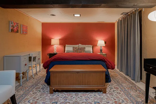 $525,000 | 504 Pine Street, Madison, WI 53715