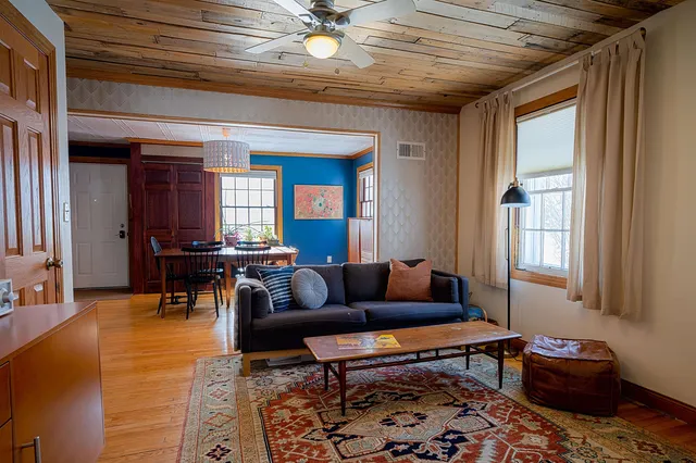 $525,000 | 504 Pine Street, Madison, WI 53715