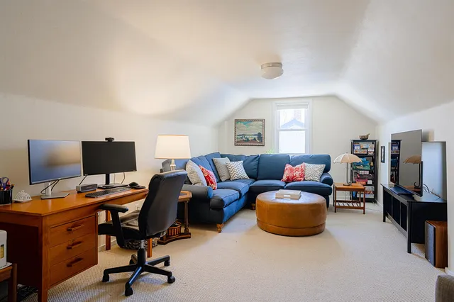 $525,000 | 504 Pine Street, Madison, WI 53715