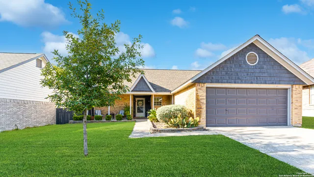 $1,600 | 3309 Country View, Schertz, TX 78108