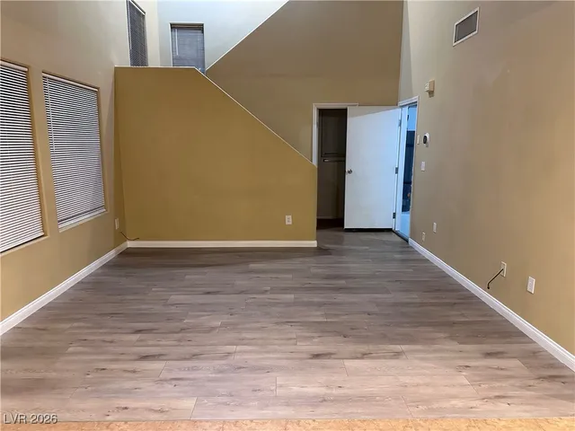 $1,999 | 5086 Penryn Court, Las Vegas, NV 89139