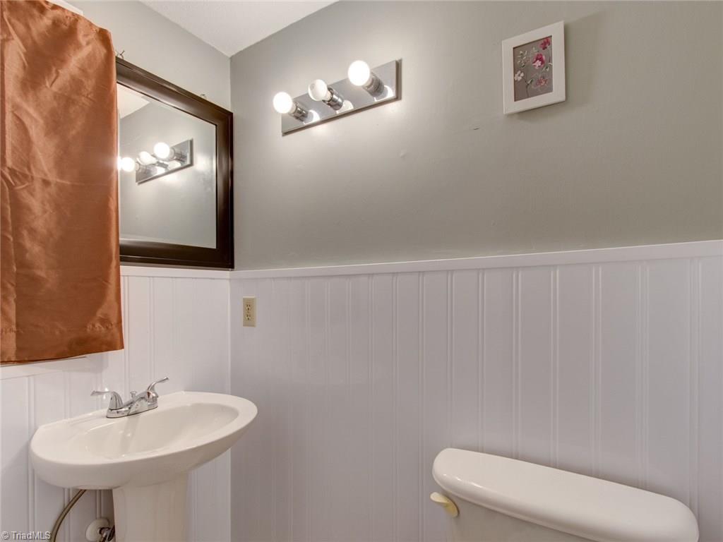 1625 Bolingbroke Road High Point, NC 27265 - Photo 18 of 30 Gallery Image 18