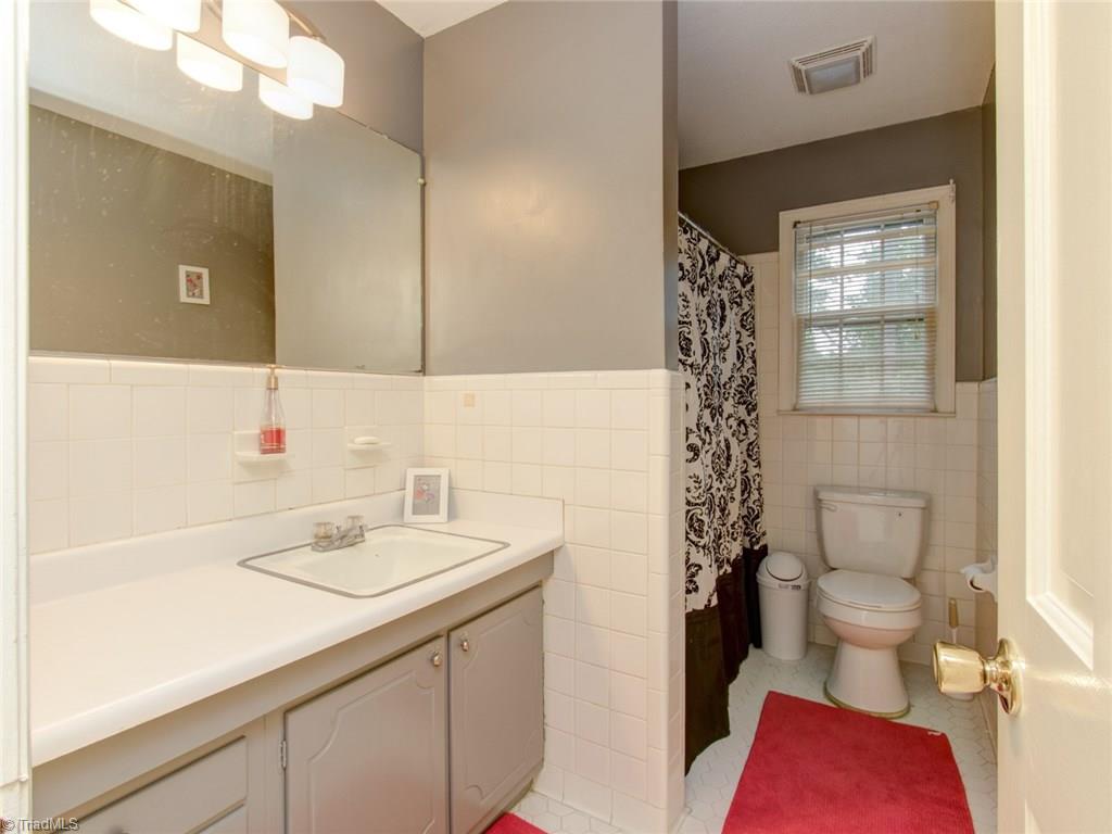 1625 Bolingbroke Road High Point, NC 27265 - Photo 21 of 30 Gallery Image 21