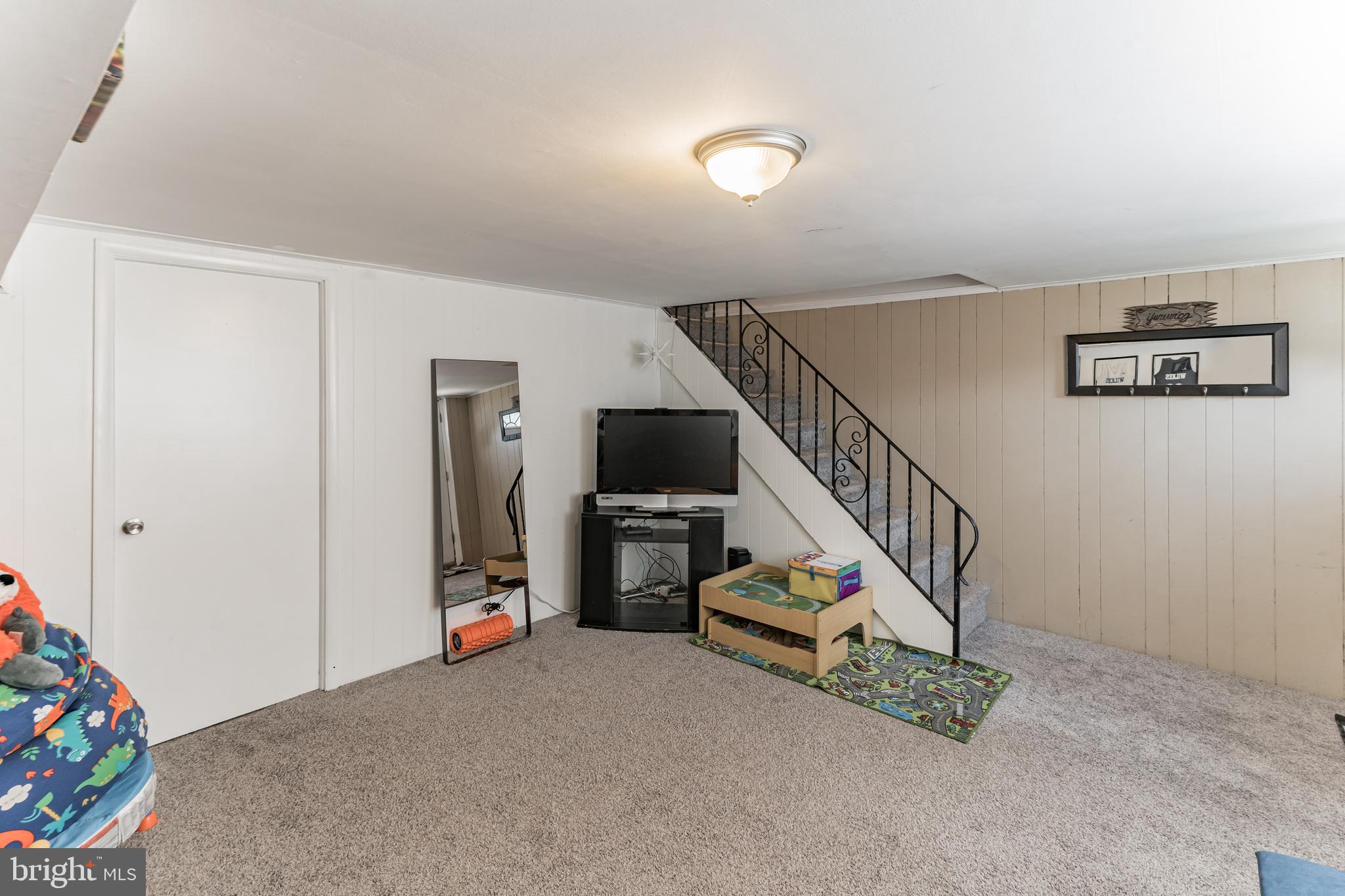 7338 Hill Road Philadelphia, PA 19128 - Photo 33 of 33 Finished Basement