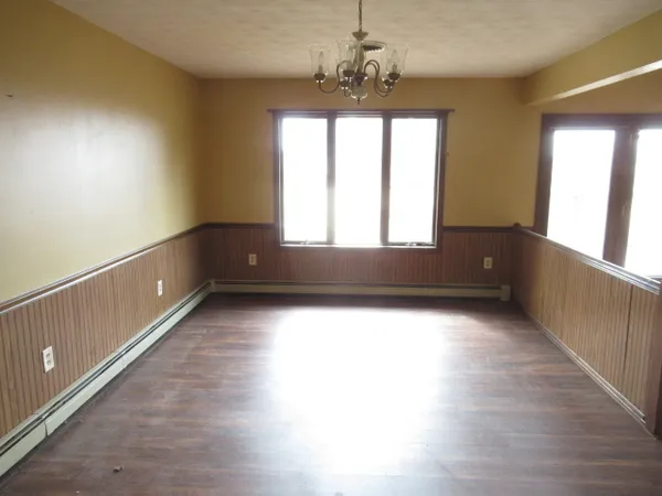 $359,900 | 153 Lake Road, Seymour, IL 61875