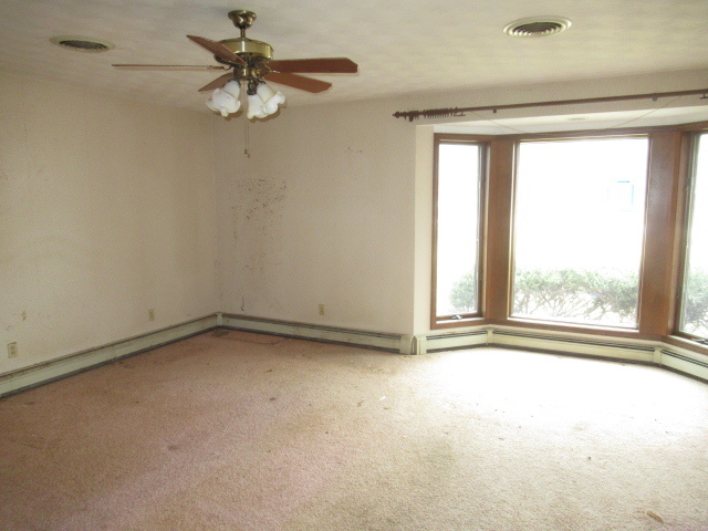 153 Lake Road Seymour, IL 61875 - Photo 10 of 15