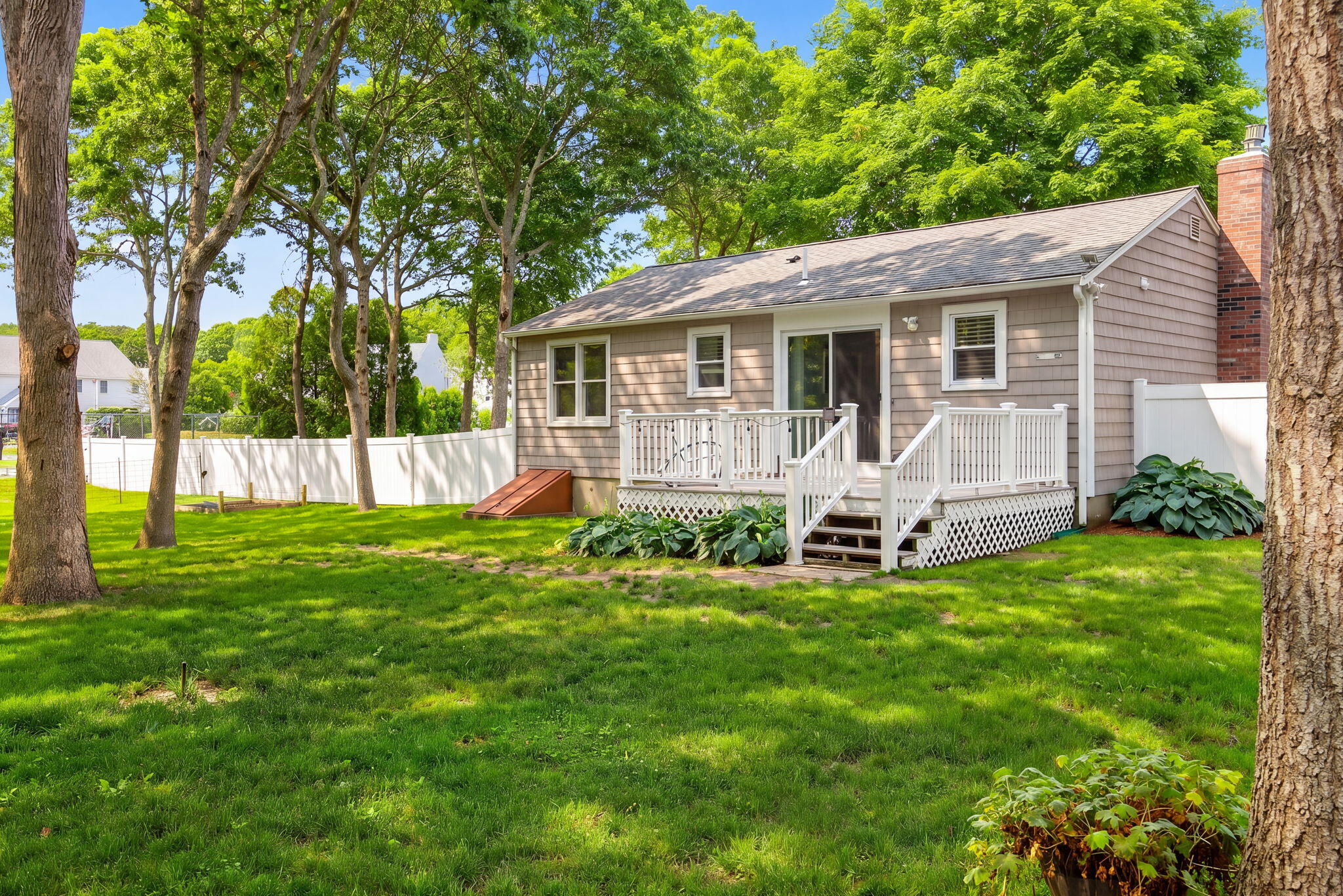 545 Lincoln Rd Extension Hyannis, MA 02601 - Photo 4 of 46 26-26-9L4A4598