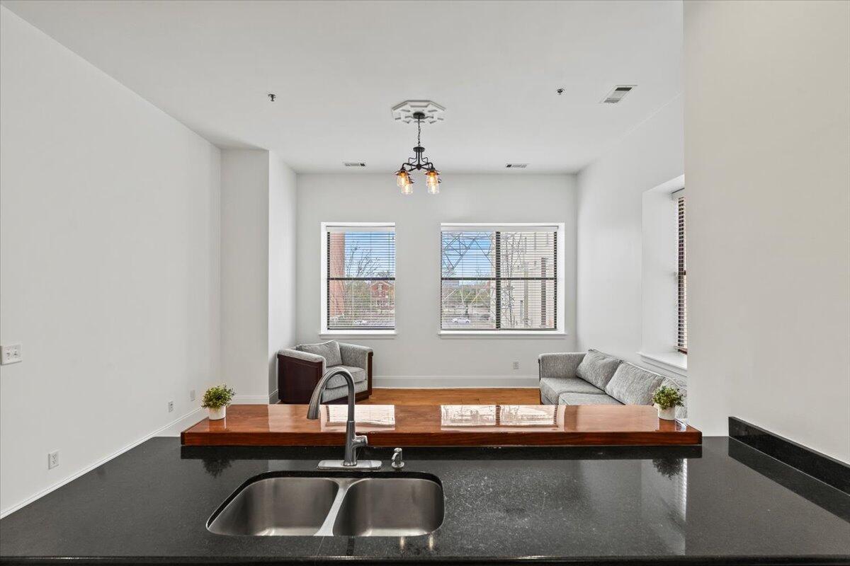 936 Broad Street, Unit 214 Augusta, GA 30901 - Photo 18 of 35 29-Kitchen