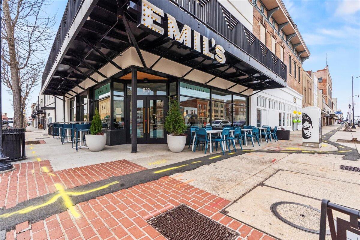 936 Broad Street, Unit 214 Augusta, GA 30901 - Photo 34 of 35 35-Emilos