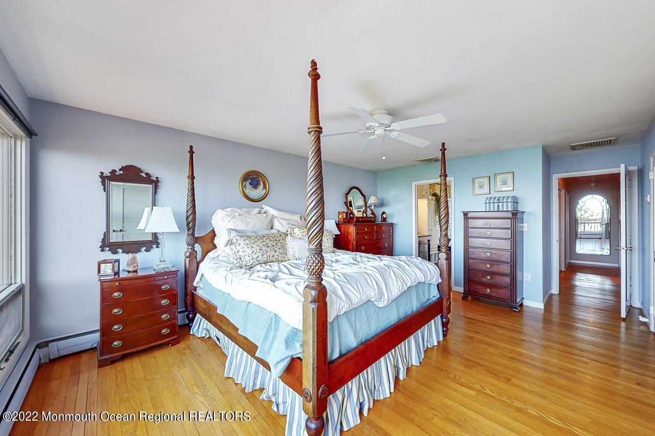 9 Hook Harbor Road Atlantic Highlands, NJ 07716 - Photo 16 of 31 Master Bedroom