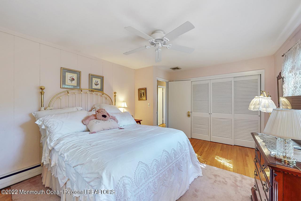 9 Hook Harbor Road Atlantic Highlands, NJ 07716 - Photo 18 of 31 Second Bedroom