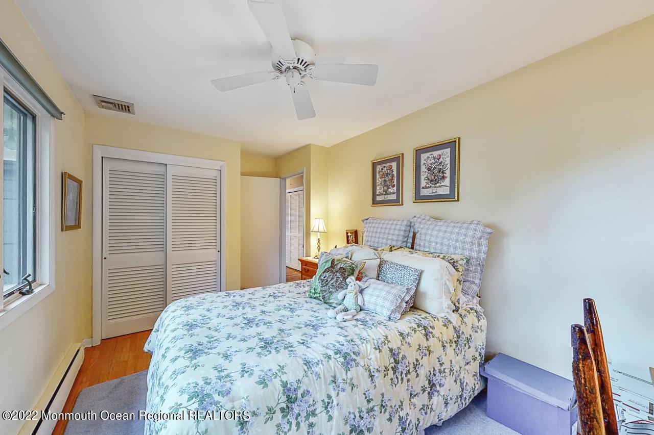 9 Hook Harbor Road Atlantic Highlands, NJ 07716 - Photo 20 of 31 Third Bedroom