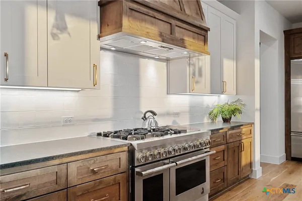 $2,895,000 | 171 Pointview Drive, Granite Shoals, TX 78654