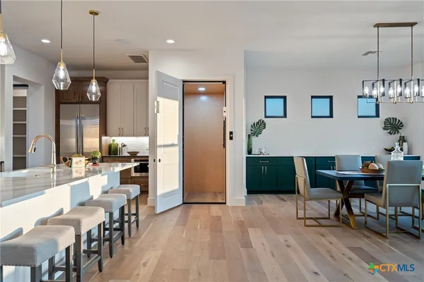 $2,895,000 | 171 Pointview Drive, Granite Shoals, TX 78654