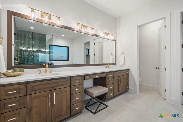 $2,895,000 | 171 Pointview Drive, Granite Shoals, TX 78654