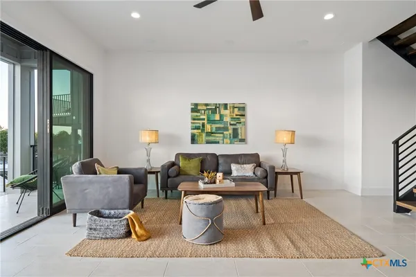 $2,895,000 | 171 Pointview Drive, Granite Shoals, TX 78654